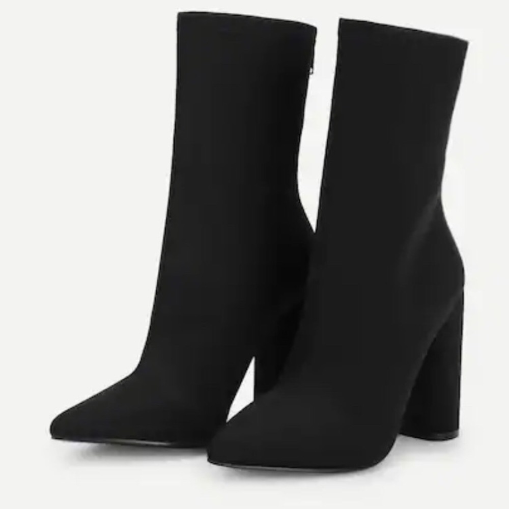 Point toe block heeled mid-calf boots